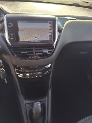 PEUGEOT 208 1.2 GASOLINA 82 CV 122.000 KM 2012