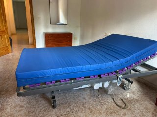 Cama Eléctrica Geriátrica 105cm