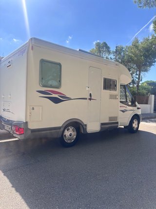 Autocaravana Ford Challenger
