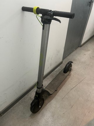 Patinete Eléctrico Cecotec Bongo. Piezas o Manitas