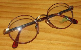 ANTIGUA MONTURA GAFAS OPTIM MORTADELO Y FILEMON