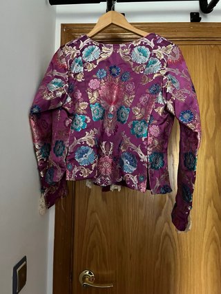 Traje de Fallera con Manteletas y 2 Corpiños
