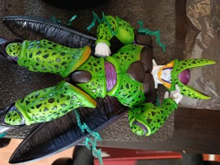 Figura Cell Dragon Ball Z 44 cm