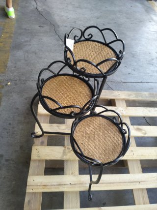 Estantería para Macetas de Metal y Ratán