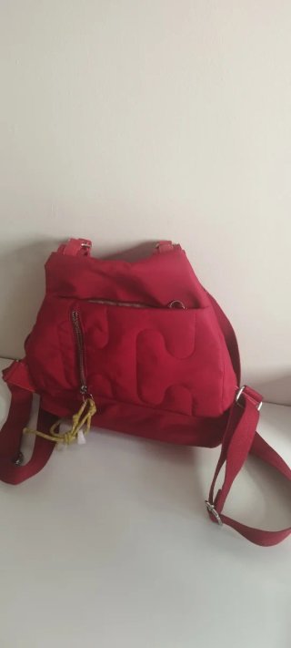 Mochila roja