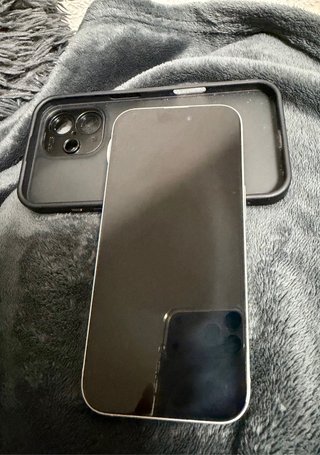 iPhone 16 - blanco
