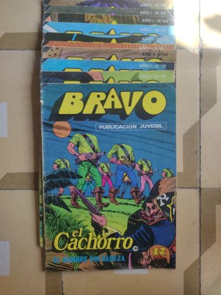 Comics Bravo. El cachorro y Inspector Dan