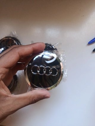 Tapabujes Audi 60mm Negro