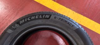 Neumático Michelín e Primacy 226/60 R18 como nuevo