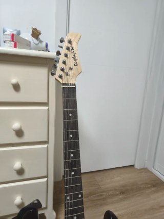 Pack Guitarra Eléctrica, Amplificador y Pedal