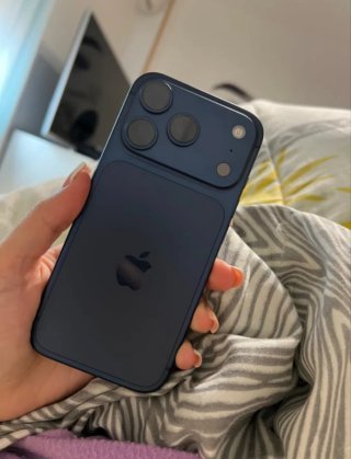iPhone 17 Pro Max Azul