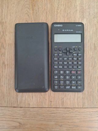 Calculadora Científica Casio fx-82MS