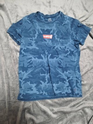 Camiseta Levi's Azul Estampada Talla S
