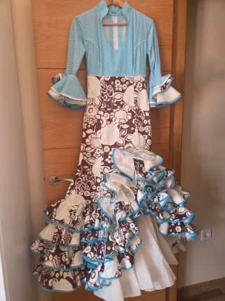 Traje de flamenca talla 38