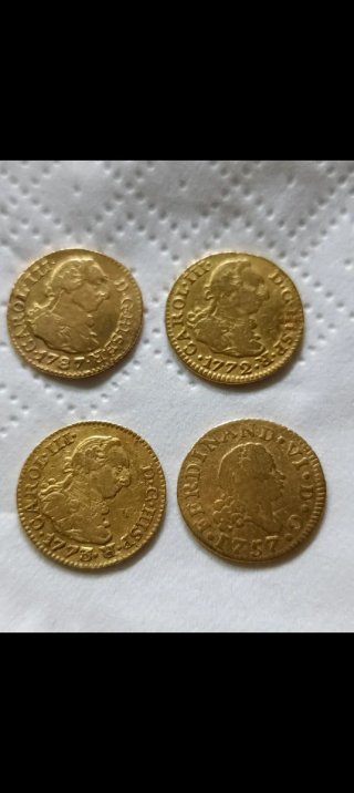 Monedas de oro,durillos,medio escudos.PRECIO C/U.