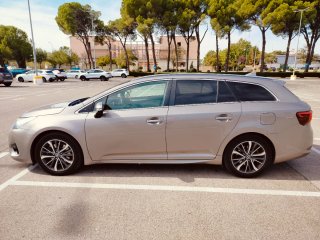 Toyota Avensis 2016