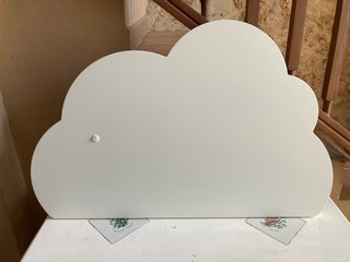 Cabezal nube infantil con luz