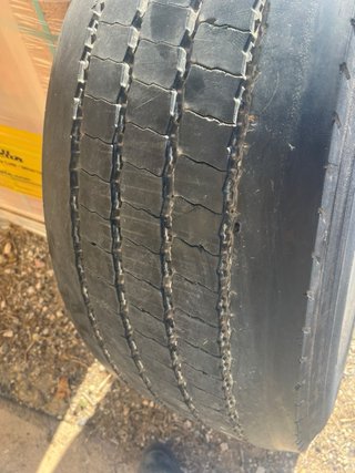 Neumáticos Pirelli y Goodyear 385/55 R22.5