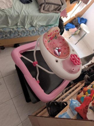 Andador para bebé rosa
