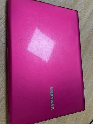 Ordenador Portátil Samsung Rosa (Para Piezas)