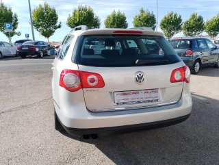 Volkswagen Passat 2010