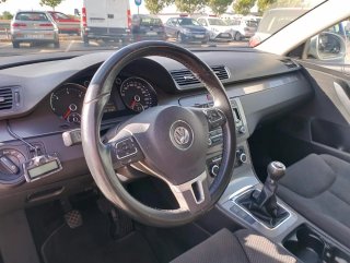 Volkswagen Passat 2010