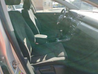 Volkswagen Passat 2010