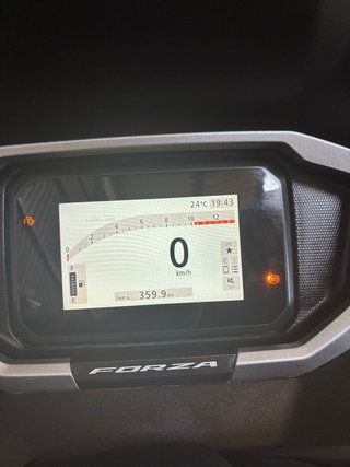 Honda Forza 125 2026 - 359 km