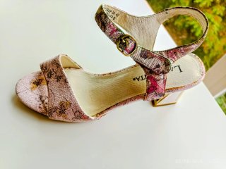 Sandalias Laura Vita Multicolor