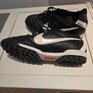 Zapatillas Nike Tiempo