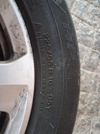 4 Llantas Audi A4 con Neumáticos Michelin