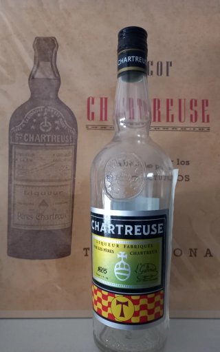 Botella de Licor Chartreuse
