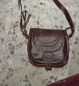 Bolso de hombro STENNOVA PARIS marrón
