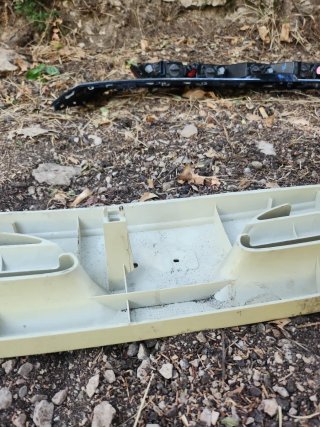 Rejilla Frontal Nissan Micra K11 Original