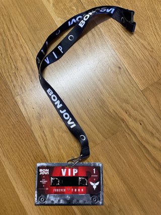 Lote Merchandising Bon Jovi Forever Tour 2026