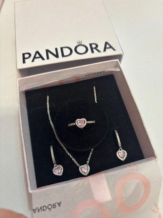 Conjunto Pandora Corazón Rosa y Circonitas
