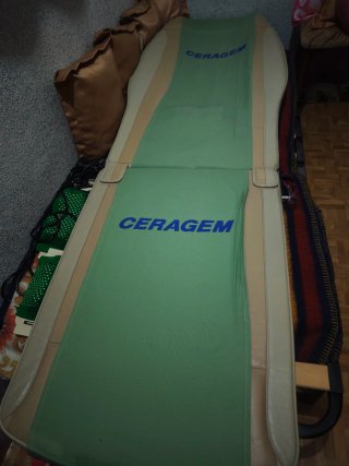 Cama de masaje CERAGEM-E