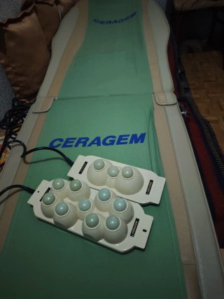Cama de masaje CERAGEM-E