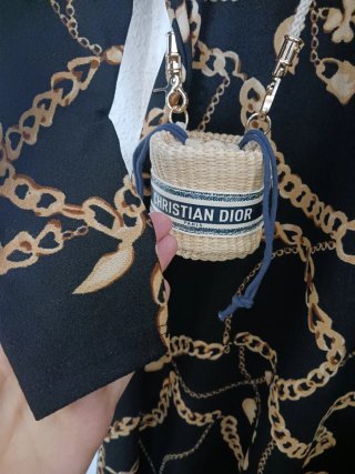 Vestido largo de manga larga estampado cadenas
