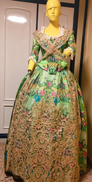 Traje de Fallera Siglo XVIII Verde
