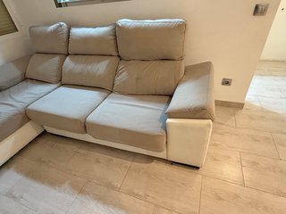 Sofá Cheslong Beige y Blanco