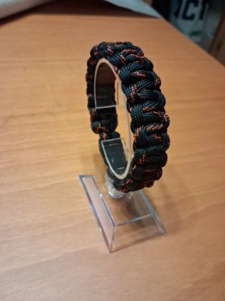 Pulsera Paracord Negra y rojo