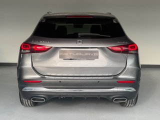 Mercedes-Benz GLA GLA 220 D 4MATIC