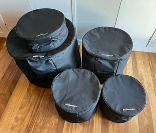 Juego 5 fundas para batería.