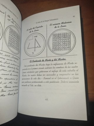 Antiguo Manuscrito de Magia Talismánica