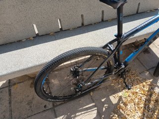 Bicicleta de Montaña CUBE Attention 27,5