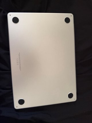 MacBook Air M3 13 Gris Espacial