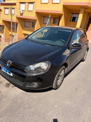 🚗 Volkswagen Golf VI 1.6 TDI 105 CV – 2010