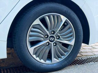 Hyundai IONIQ 1.6 GDI PHEV Tecno DCT