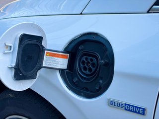 Hyundai IONIQ 1.6 GDI PHEV Tecno DCT